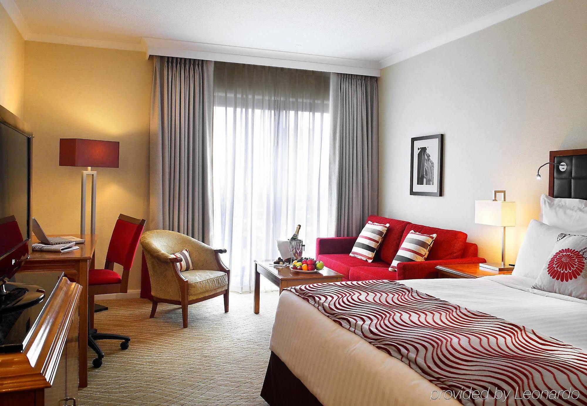 London Marriott Hotel Marble Arch Ruang foto